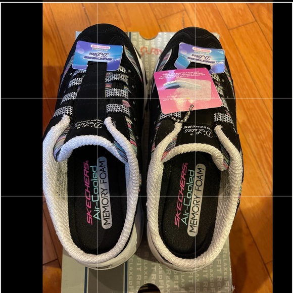 SKETCHERS D’LITES WITH AIR-COOLED MEMORY FOAM - Picture 2 of 3